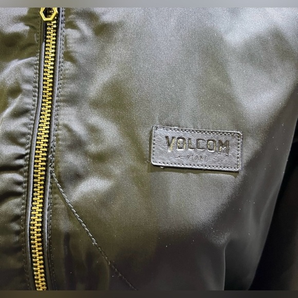 Volcom Black Bomber Jacket Men - Picture 11 of 14